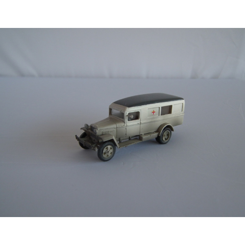 1/72 GAZ-55 Ambulance 1942 - KIT - Image 6