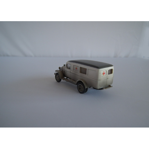 1/72 GAZ-55 Ambulance 1942 - KIT - Image 4