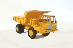 Hand Made Resin Model HO 1/87 Pacific P12W 6x4 Prime Mover Orange